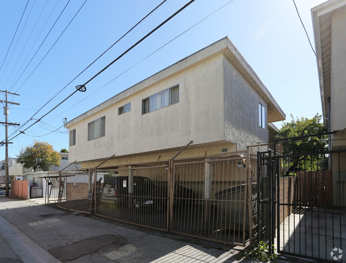 Building Photo - 4066 Inglewood Blvd