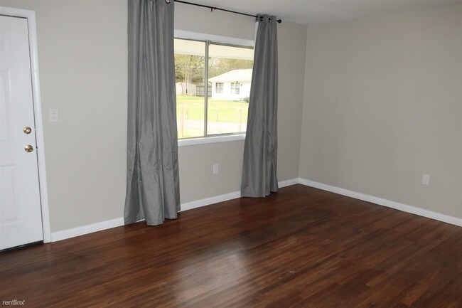 Foto del edificio - 115 Southern Hills Dr