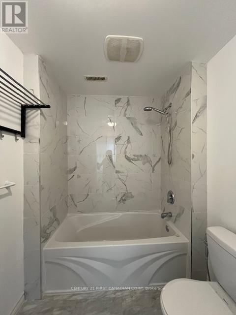 Photo du bâtiment - 1570 Beaverbrook Ave