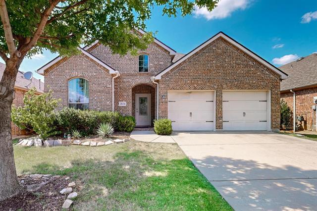 Foto del edificio - 2651 Lake Ridge Dr
