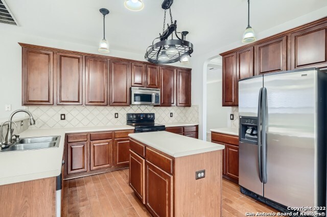 Foto del edificio - 17326 Garwood Chase
