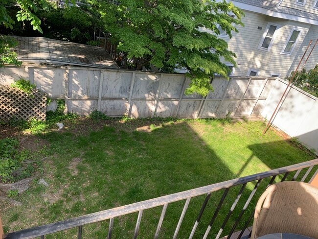 Foto del edificio - 1081 Broadway