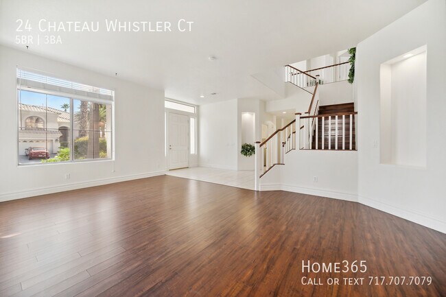 Building Photo - Absolutely Stunning 5 Bedroom 3 Bathroom H...