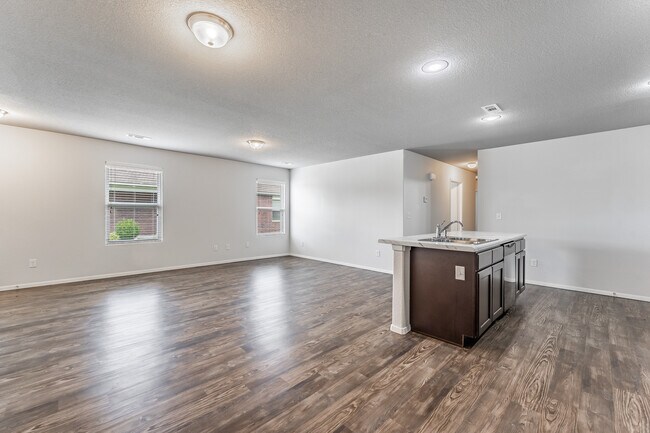 Foto del edificio - 228 W Marietta Way