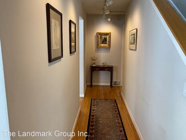 Building Photo - 3 br, 2 bath House - 608 N 49th St
