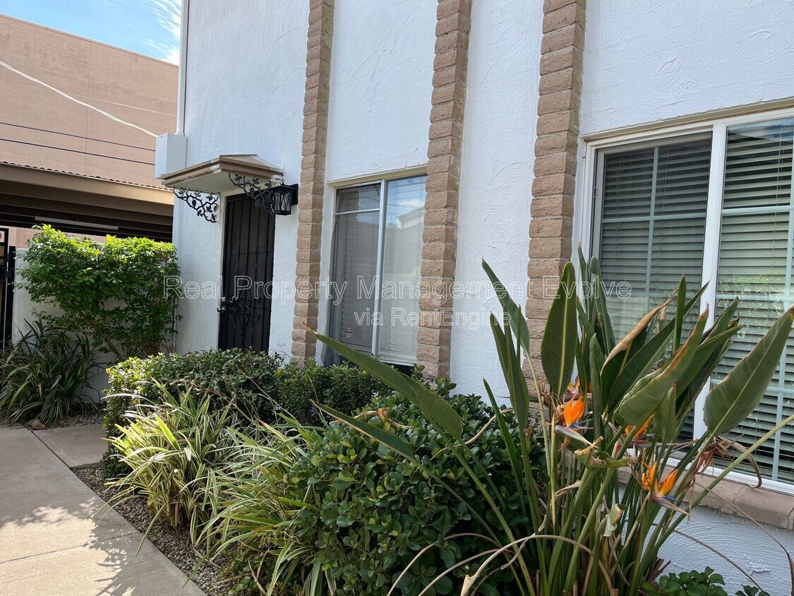 Photo - 3637 East Monterosa Street