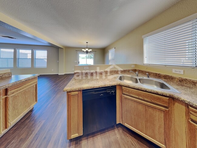 Building Photo - 6237 S Earp Wash Ln