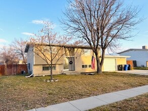 Building Photo - 4459 S Butterfield St