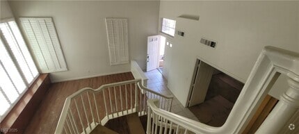 Building Photo - 4774 Willow Glen Dr