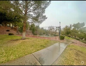Building Photo - 231 W Horizon Ridge Pkwy
