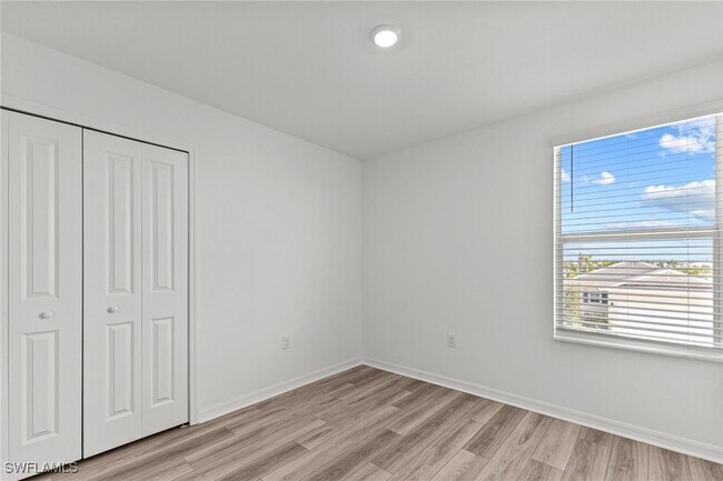 Foto del edificio - 43153 Wild Indigo Rd