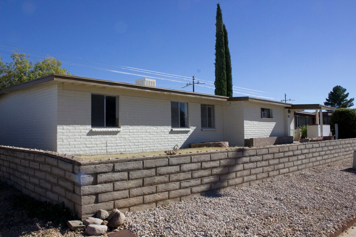 414 S Moorman Ave, Sierra Vista, AZ 85635 House Rental in Sierra Vista, AZ