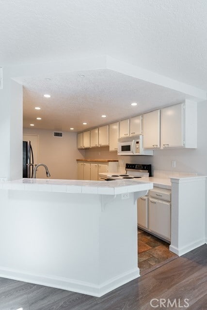 Building Photo - 2154 San Michel Dr W
