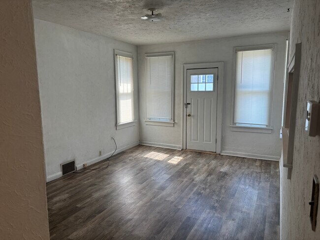 Living room - 301 N Pacific St