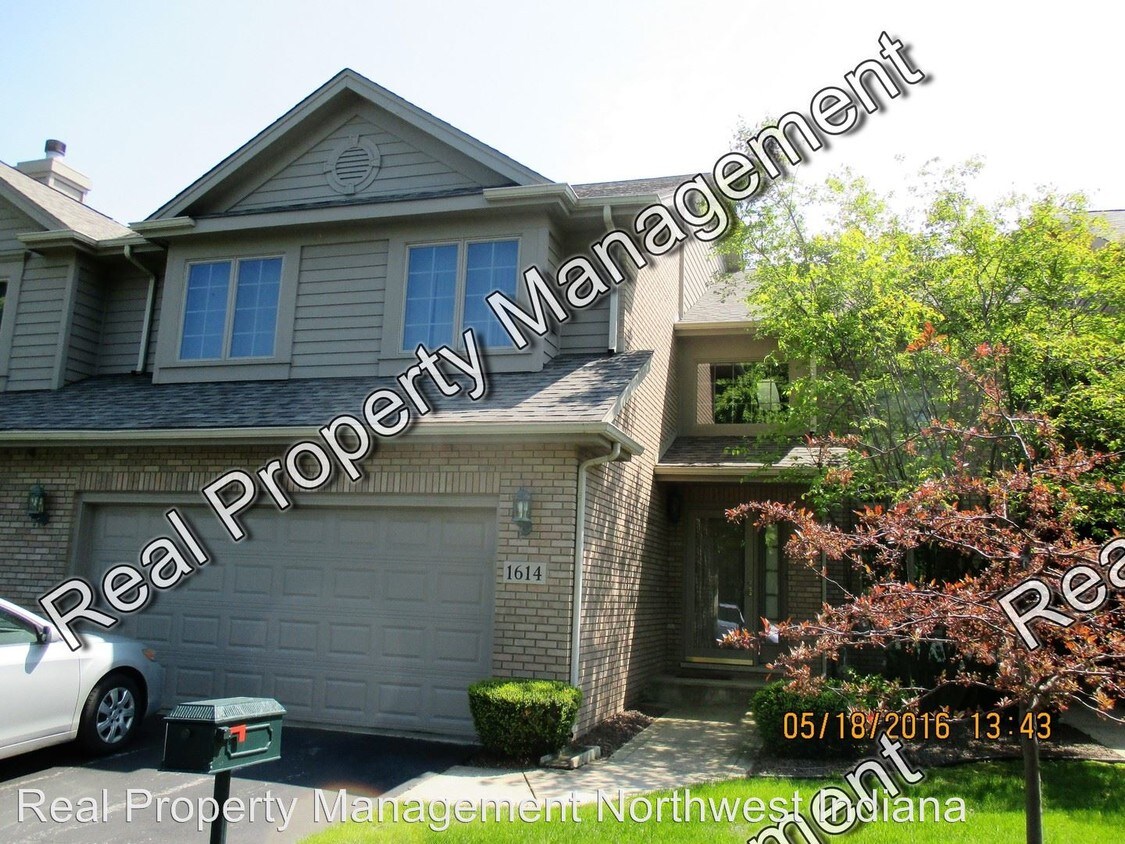 1614 Mourning Dove Dr, Munster, IN 46321 House Rental in Munster, IN