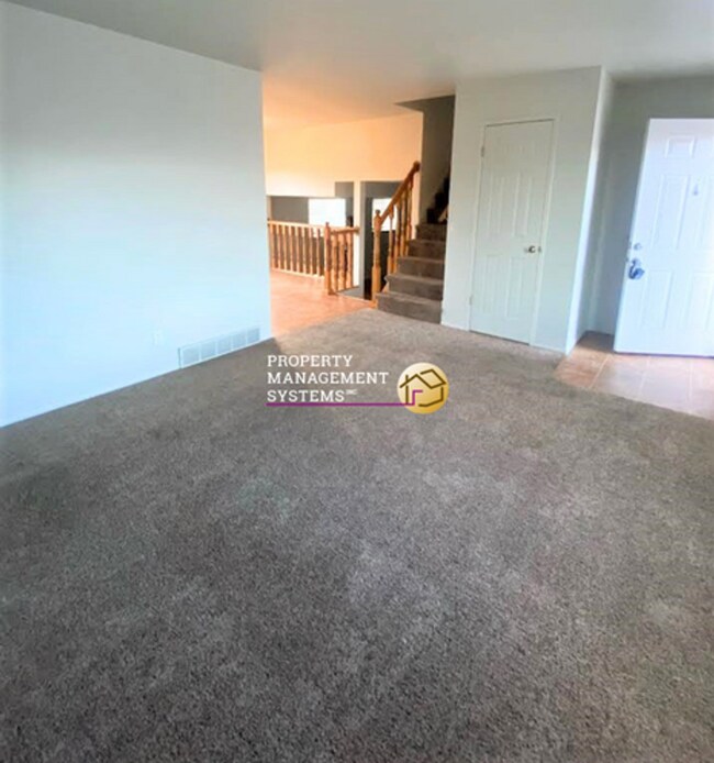 Foto del edificio - 4 Bedroom Home in Taylorsville!
