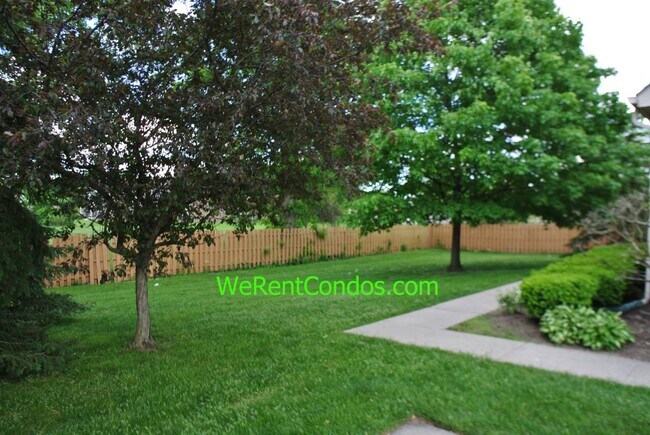 Building Photo - 301 Daniel Ave