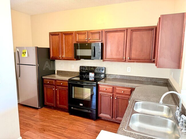 Foto del edificio - 2304 Bigwood Trail