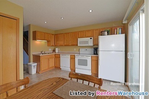 Building Photo - 7118 139th Ave NW