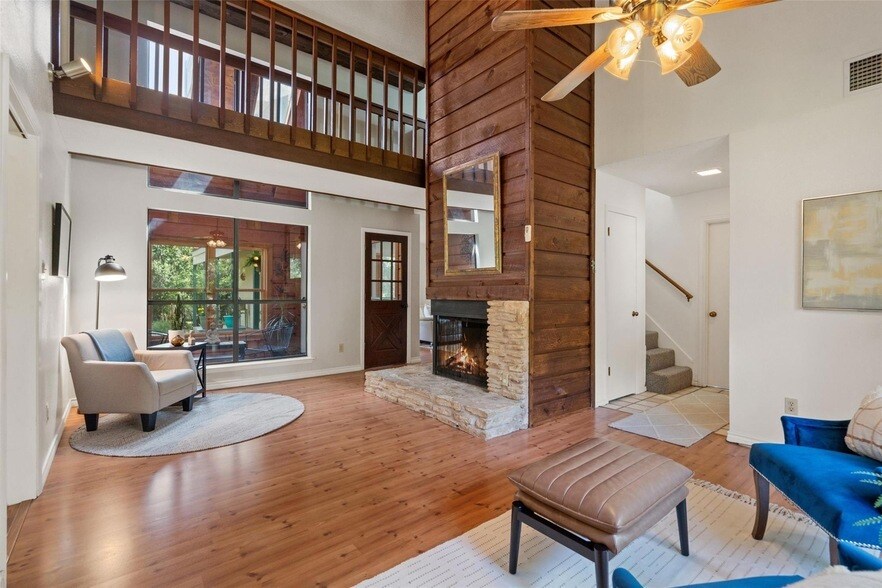 10108 Lake Ridge Dr, Austin, TX 78733 | Apartments.com