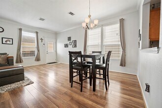 Building Photo - 16783 Mammoth Springs Dr