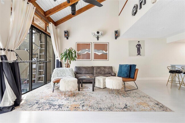 Foto del edificio - 1281 W Fairway Rd