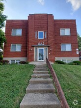 Building Photo - 6643 Montgomery Rd