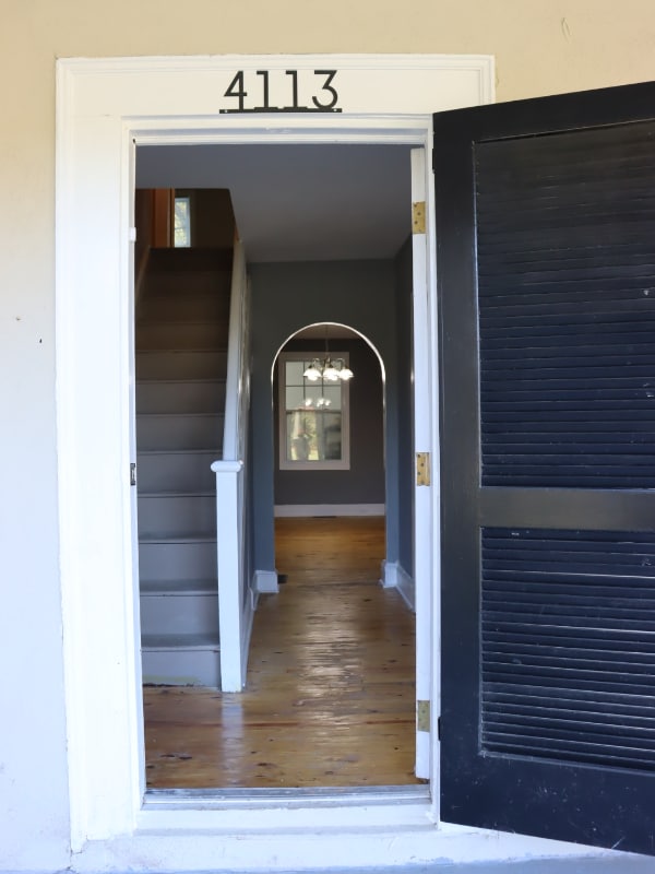 Foto del edificio - 4113 W Sugar Creek Rd