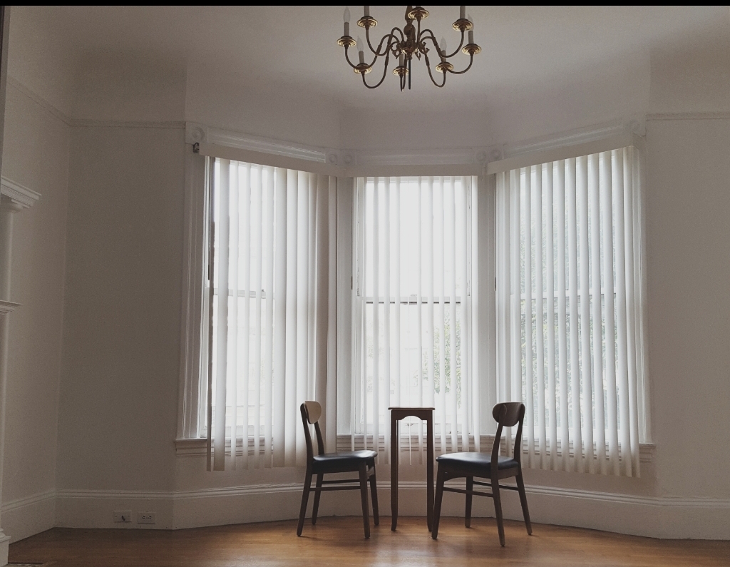 Livingroom with Bay window - 1280 4th Ave