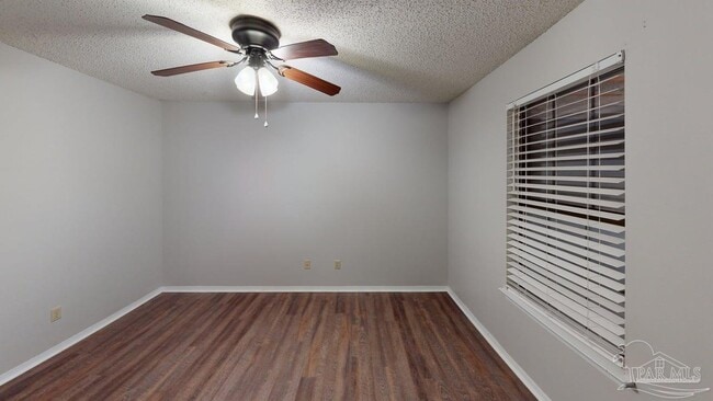 Building Photo - 1843 San Dollar Cir