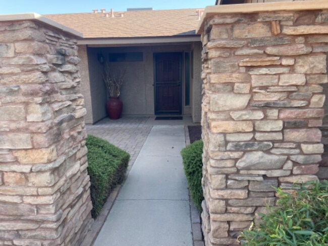 Building Photo - 7731 E Berridge Ln