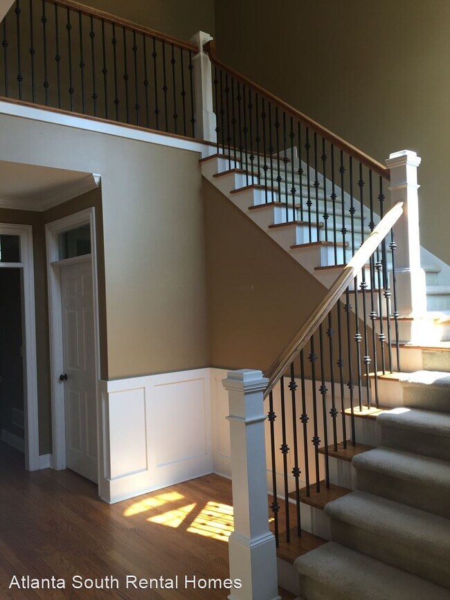 Building Photo - 4 br, 2.5 bath House - 140 Stayman Park