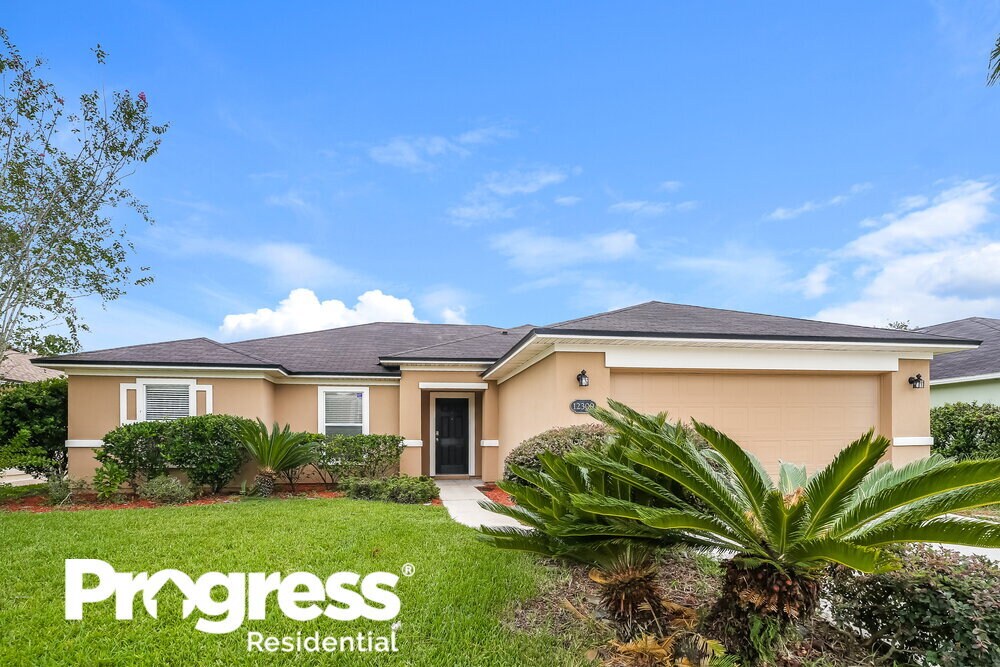 Foto principal - 12309 Bristol Creek Dr