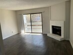 Foto principal - 5840 Spring Valley Rd