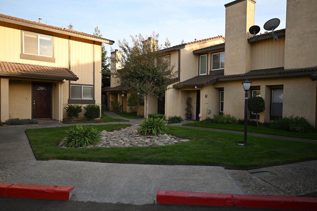 3062 Andre Ln Unit 3062, Turlock, CA 95382 Condo for Rent in Turlock