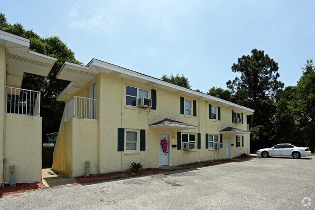 Foto del edificio - 150 N John Sims Pky