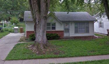 Building Photo - 1332 Meadowdale Dr