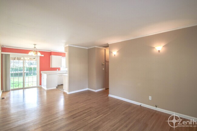 Building Photo - 709 NW 72nd St