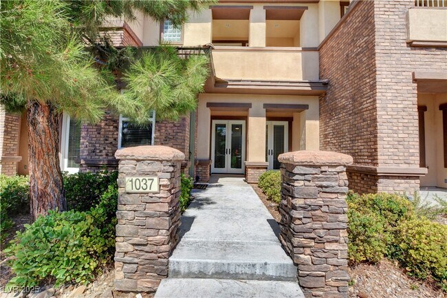 Foto del edificio - 11280 Granite Ridge Dr