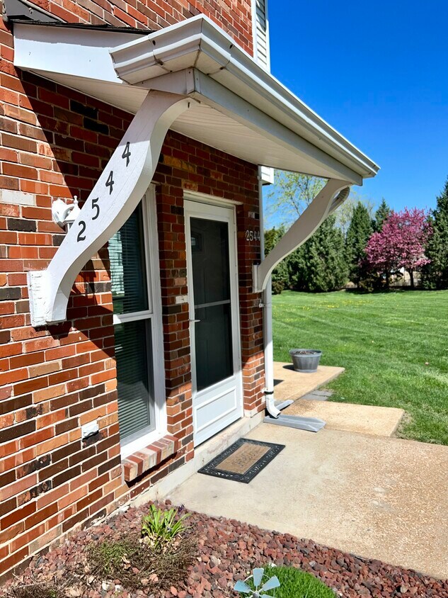 Primary Photo - 2544 Coppergate Square Dr