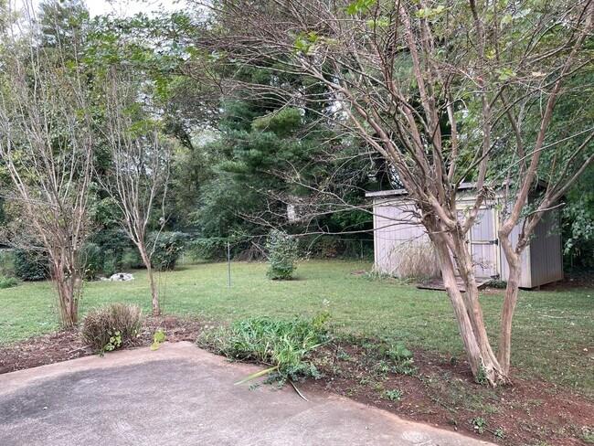 Foto del edificio - Large Family Home!!