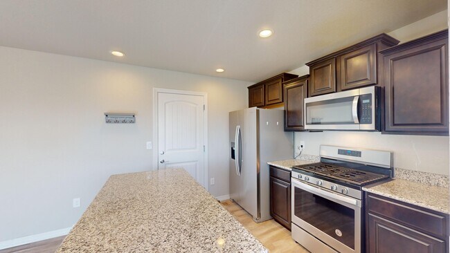 Building Photo - 6781 Abita Dr