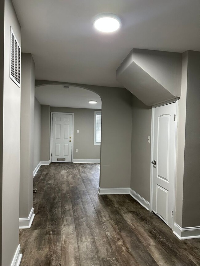 Foto del edificio - 3 Bedroom Townhome Near Little Italy