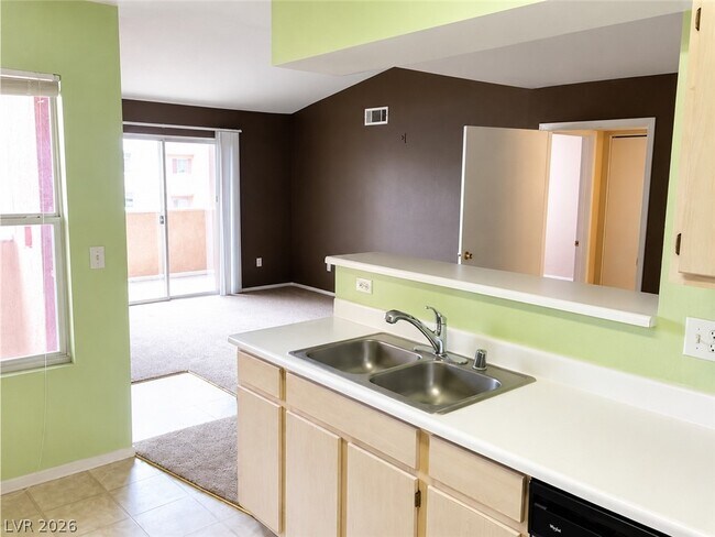 Foto del edificio - 1150 N Buffalo Dr