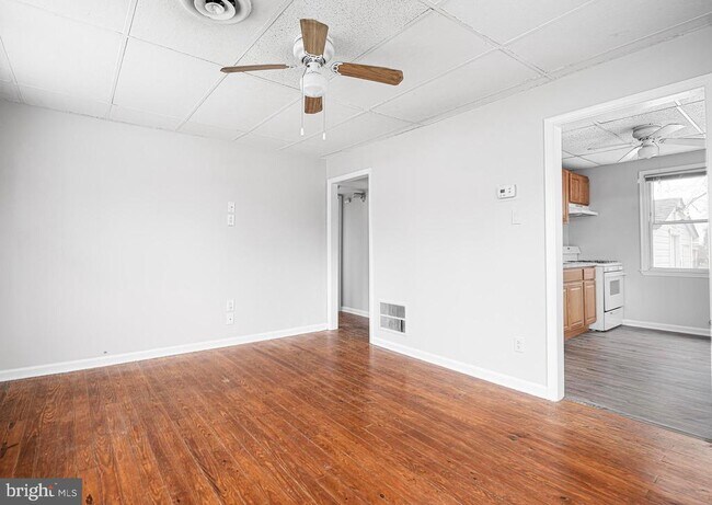 Building Photo - 145 Weber St
