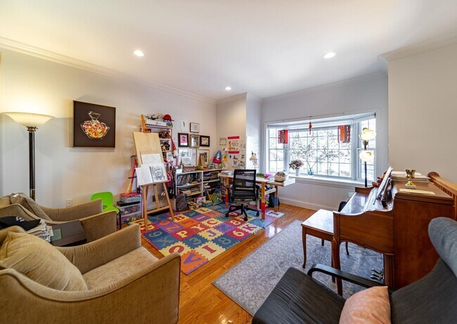 Foto del edificio - 826 8th St