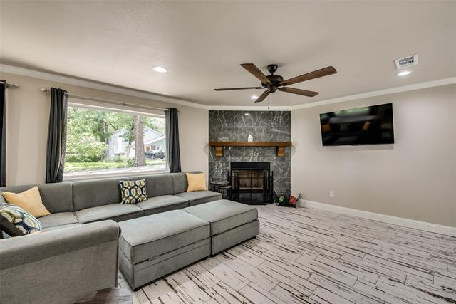 Building Photo - 225 Littlefield Dr