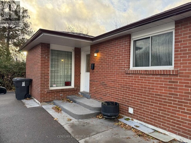 Building Photo - 28 Lynmont Rd