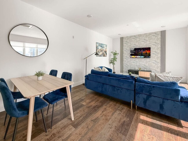 Building Photo - 120333 Germantown Ave