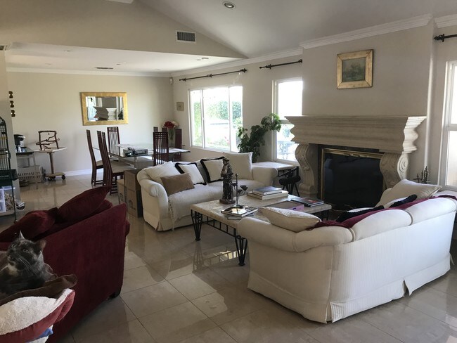 Foto del edificio - 1900 Emerald Terrace